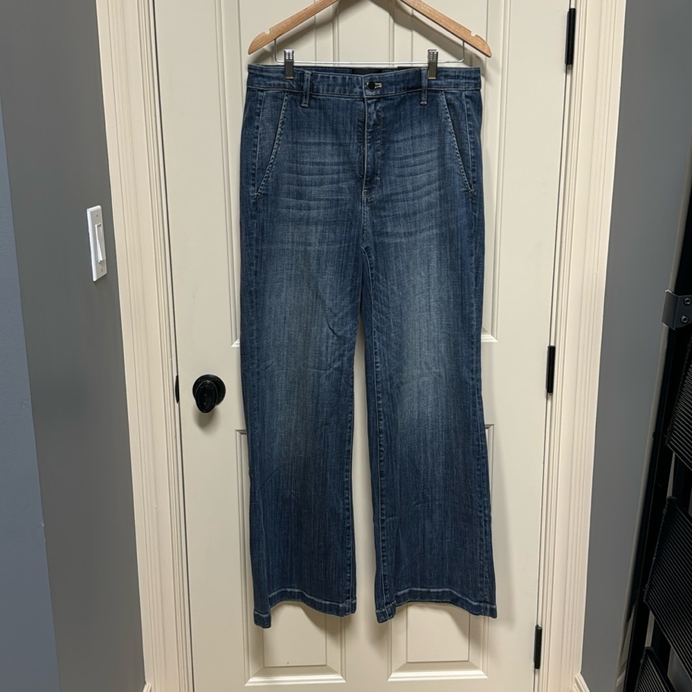 WHBM, Wide Leg, Extra High Rise Jean